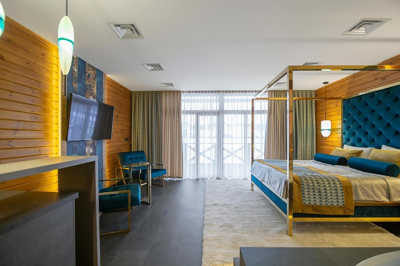 Equides Club 호텔 Lesniki 외부 사진